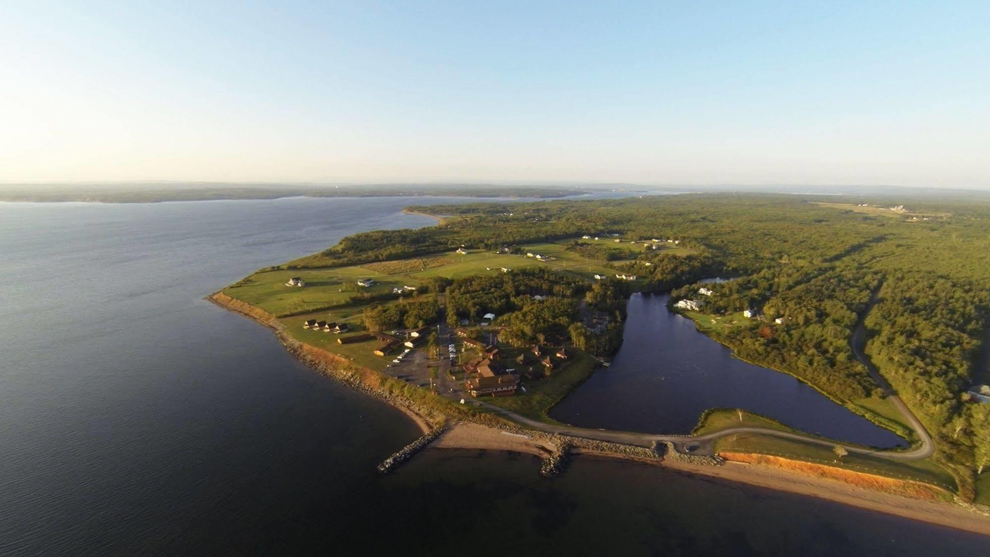 Pictou Lodge Beach Resort Экстерьер фото